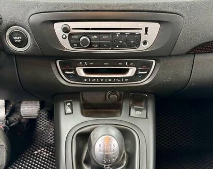 Серый Рено Гранд Сценик, объемом двигателя 1.5 л и пробегом 185 тыс. км за 7200 $, фото 17 на Automoto.ua