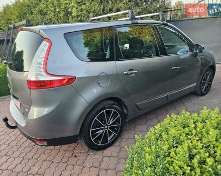 Сірий Рено Гранд Сценік, об'ємом двигуна 1.6 л та пробігом 216 тис. км за 8800 $, фото 9 на Automoto.ua