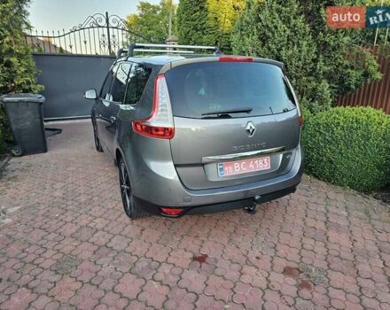 Сірий Рено Гранд Сценік, об'ємом двигуна 1.6 л та пробігом 216 тис. км за 8800 $, фото 5 на Automoto.ua