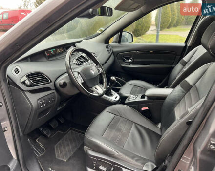 Серый Рено Гранд Сценик, объемом двигателя 1.6 л и пробегом 238 тыс. км за 9500 $, фото 17 на Automoto.ua