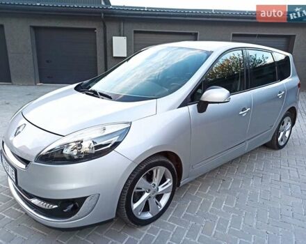 Серый Рено Гранд Сценик, объемом двигателя 1.6 л и пробегом 239 тыс. км за 8700 $, фото 27 на Automoto.ua