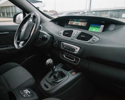 Сірий Рено Гранд Сценік, об'ємом двигуна 1.5 л та пробігом 281 тис. км за 9400 $, фото 8 на Automoto.ua