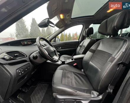 Серый Рено Гранд Сценик, объемом двигателя 1.6 л и пробегом 238 тыс. км за 9500 $, фото 20 на Automoto.ua