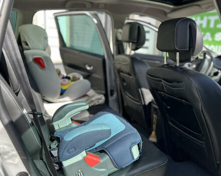 Серый Рено Гранд Сценик, объемом двигателя 1.46 л и пробегом 238 тыс. км за 8500 $, фото 12 на Automoto.ua