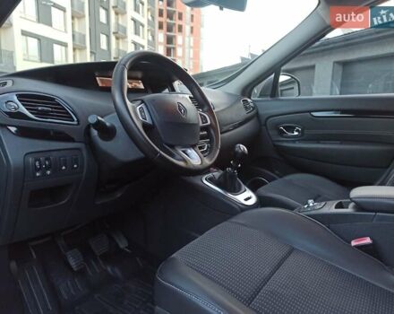 Серый Рено Гранд Сценик, объемом двигателя 1.6 л и пробегом 239 тыс. км за 8700 $, фото 51 на Automoto.ua