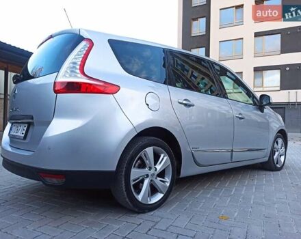 Серый Рено Гранд Сценик, объемом двигателя 1.6 л и пробегом 239 тыс. км за 8700 $, фото 40 на Automoto.ua