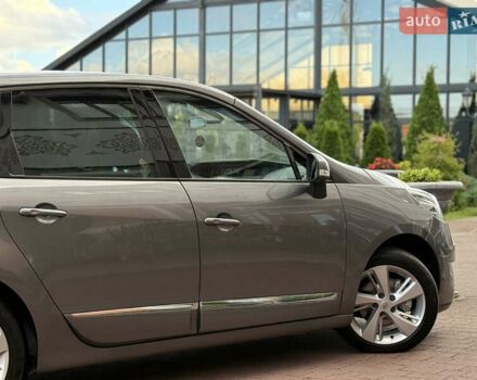 Серый Рено Гранд Сценик, объемом двигателя 1.5 л и пробегом 239 тыс. км за 8999 $, фото 35 на Automoto.ua