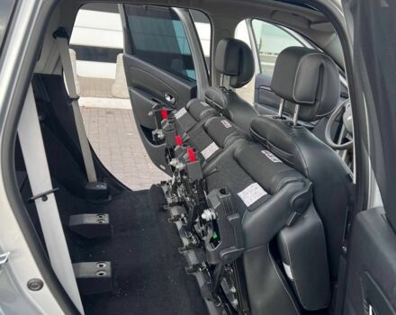 Серый Рено Гранд Сценик, объемом двигателя 1.5 л и пробегом 363 тыс. км за 7600 $, фото 12 на Automoto.ua