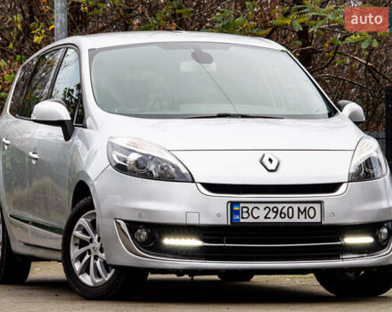 Серый Рено Гранд Сценик, объемом двигателя 1.46 л и пробегом 344 тыс. км за 7900 $, фото 1 на Automoto.ua