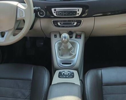 Сірий Рено Гранд Сценік, об'ємом двигуна 1.5 л та пробігом 308 тис. км за 8700 $, фото 8 на Automoto.ua