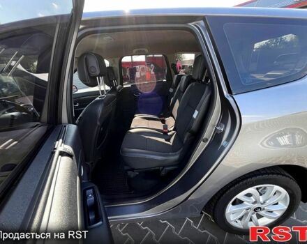 Серый Рено Гранд Сценик, объемом двигателя 1.5 л и пробегом 348 тыс. км за 6800 $, фото 7 на Automoto.ua