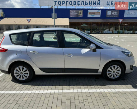 Серый Рено Гранд Сценик, объемом двигателя 1.5 л и пробегом 211 тыс. км за 8200 $, фото 8 на Automoto.ua