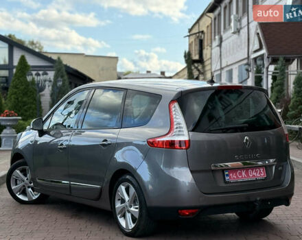 Серый Рено Гранд Сценик, объемом двигателя 1.5 л и пробегом 239 тыс. км за 8999 $, фото 27 на Automoto.ua