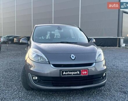 Серый Рено Гранд Сценик, объемом двигателя 1.5 л и пробегом 281 тыс. км за 9740 $, фото 11 на Automoto.ua