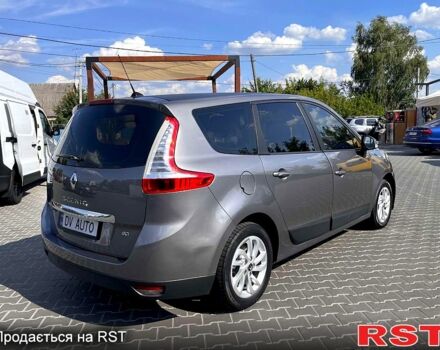 Серый Рено Гранд Сценик, объемом двигателя 1.5 л и пробегом 348 тыс. км за 6800 $, фото 3 на Automoto.ua