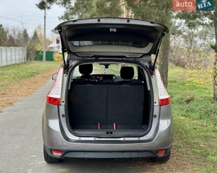 Сірий Рено Гранд Сценік, об'ємом двигуна 1.5 л та пробігом 185 тис. км за 7499 $, фото 7 на Automoto.ua