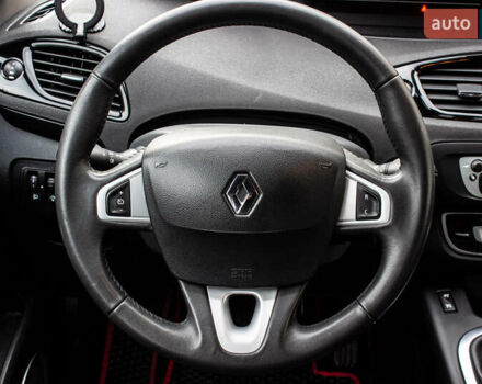 Серый Рено Гранд Сценик, объемом двигателя 1.46 л и пробегом 344 тыс. км за 7900 $, фото 20 на Automoto.ua