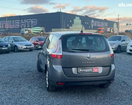 Серый Рено Гранд Сценик, объемом двигателя 1.5 л и пробегом 281 тыс. км за 9740 $, фото 5 на Automoto.ua