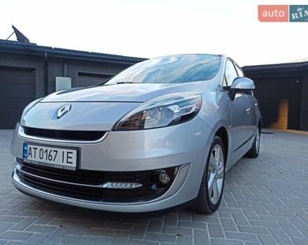 Серый Рено Гранд Сценик, объемом двигателя 1.6 л и пробегом 239 тыс. км за 8700 $, фото 16 на Automoto.ua