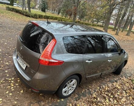 Серый Рено Гранд Сценик, объемом двигателя 1.4 л и пробегом 196 тыс. км за 7700 $, фото 6 на Automoto.ua