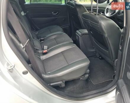 Сірий Рено Гранд Сценік, об'ємом двигуна 1.5 л та пробігом 230 тис. км за 8650 $, фото 32 на Automoto.ua