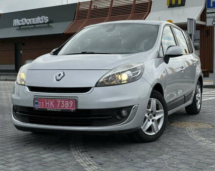 Сірий Рено Гранд Сценік, об'ємом двигуна 1.5 л та пробігом 203 тис. км за 8250 $, фото 4 на Automoto.ua