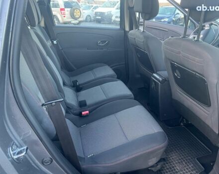 Серый Рено Гранд Сценик, объемом двигателя 1.5 л и пробегом 281 тыс. км за 9740 $, фото 26 на Automoto.ua