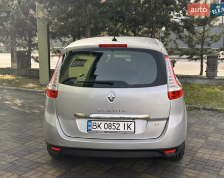 Серый Рено Гранд Сценик, объемом двигателя 1.6 л и пробегом 266 тыс. км за 7700 $, фото 16 на Automoto.ua