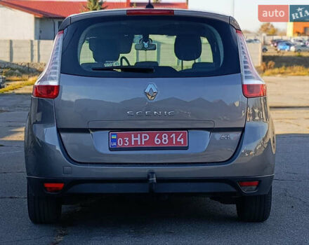 Серый Рено Гранд Сценик, объемом двигателя 1.5 л и пробегом 233 тыс. км за 9200 $, фото 4 на Automoto.ua