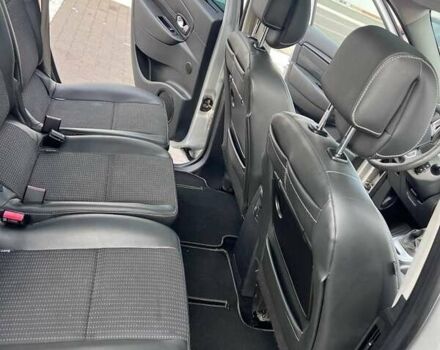 Сірий Рено Гранд Сценік, об'ємом двигуна 1.5 л та пробігом 363 тис. км за 7600 $, фото 21 на Automoto.ua