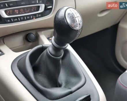 Сірий Рено Гранд Сценік, об'ємом двигуна 1.5 л та пробігом 238 тис. км за 8700 $, фото 42 на Automoto.ua