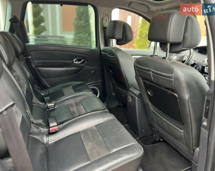 Серый Рено Гранд Сценик, объемом двигателя 1.6 л и пробегом 238 тыс. км за 9500 $, фото 47 на Automoto.ua