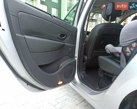 Серый Рено Гранд Сценик, объемом двигателя 1.6 л и пробегом 239 тыс. км за 8700 $, фото 75 на Automoto.ua