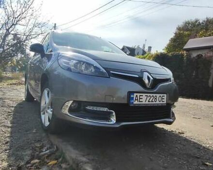 Сірий Рено Гранд Сценік, об'ємом двигуна 1.46 л та пробігом 250 тис. км за 8500 $, фото 24 на Automoto.ua