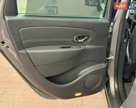 Серый Рено Гранд Сценик, объемом двигателя 1.5 л и пробегом 239 тыс. км за 8999 $, фото 50 на Automoto.ua