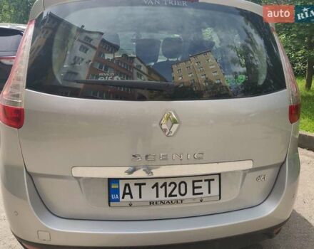 Серый Рено Гранд Сценик, объемом двигателя 1.5 л и пробегом 132 тыс. км за 8700 $, фото 4 на Automoto.ua