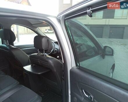 Серый Рено Гранд Сценик, объемом двигателя 1.6 л и пробегом 239 тыс. км за 8700 $, фото 67 на Automoto.ua