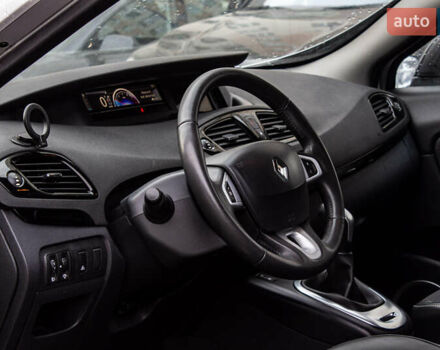 Серый Рено Гранд Сценик, объемом двигателя 1.46 л и пробегом 344 тыс. км за 7900 $, фото 30 на Automoto.ua