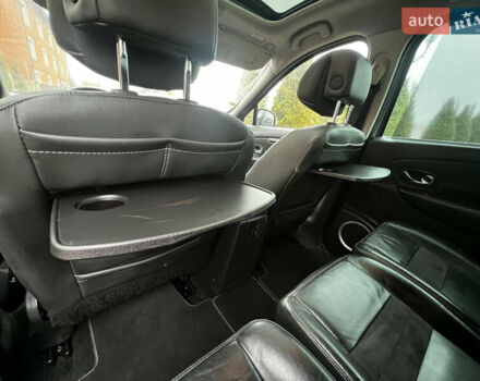 Серый Рено Гранд Сценик, объемом двигателя 1.6 л и пробегом 238 тыс. км за 9500 $, фото 33 на Automoto.ua