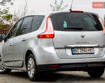 Серый Рено Гранд Сценик, объемом двигателя 1.46 л и пробегом 344 тыс. км за 7900 $, фото 7 на Automoto.ua