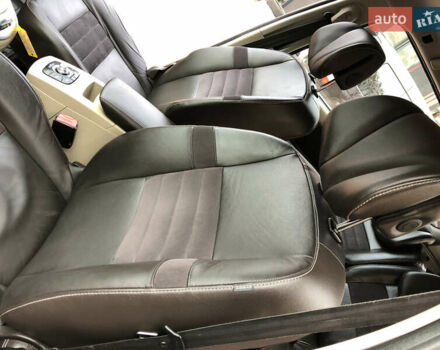 Серый Рено Гранд Сценик, объемом двигателя 2 л и пробегом 197 тыс. км за 10700 $, фото 38 на Automoto.ua