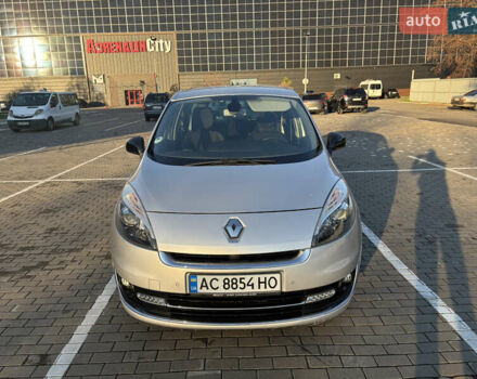 Серый Рено Гранд Сценик, объемом двигателя 1.5 л и пробегом 163 тыс. км за 8450 $, фото 12 на Automoto.ua