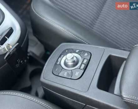 Серый Рено Гранд Сценик, объемом двигателя 2 л и пробегом 241 тыс. км за 10450 $, фото 54 на Automoto.ua