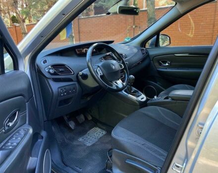 Серый Рено Гранд Сценик, объемом двигателя 1.5 л и пробегом 220 тыс. км за 7850 $, фото 9 на Automoto.ua