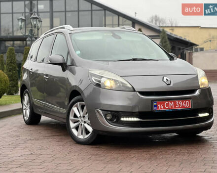Серый Рено Гранд Сценик, объемом двигателя 1.6 л и пробегом 238 тыс. км за 9500 $, фото 37 на Automoto.ua