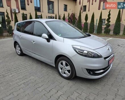 Сірий Рено Гранд Сценік, об'ємом двигуна 1.5 л та пробігом 230 тис. км за 8650 $, фото 16 на Automoto.ua