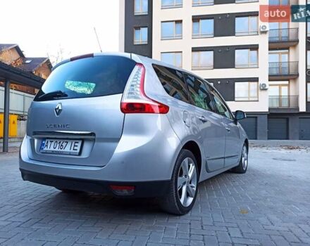 Серый Рено Гранд Сценик, объемом двигателя 1.6 л и пробегом 239 тыс. км за 8700 $, фото 37 на Automoto.ua