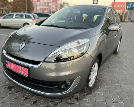 Сірий Рено Гранд Сценік, об'ємом двигуна 1.6 л та пробігом 238 тис. км за 8700 $, фото 53 на Automoto.ua