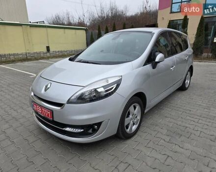 Сірий Рено Гранд Сценік, об'ємом двигуна 1.5 л та пробігом 230 тис. км за 8650 $, фото 5 на Automoto.ua