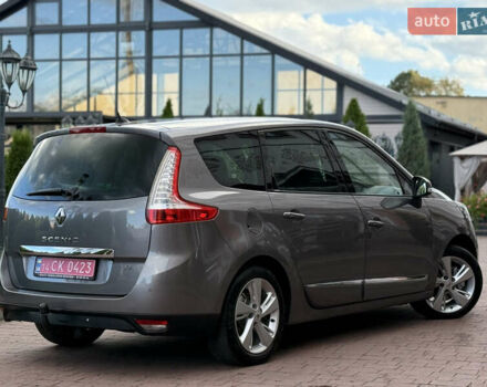 Рено Гранд Сценик 2012 в Стрые на Automoto.ua Серый Рено Гранд Сценик, объемом двигателя 1.5 л и пробегом 239 тыс. км за 9350 $, фото 33 на Automoto.ua
